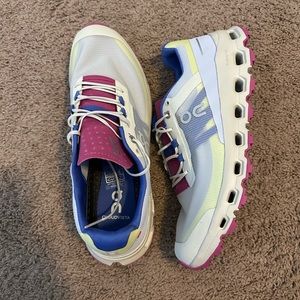 On Cloudvista Trail Running Brand New